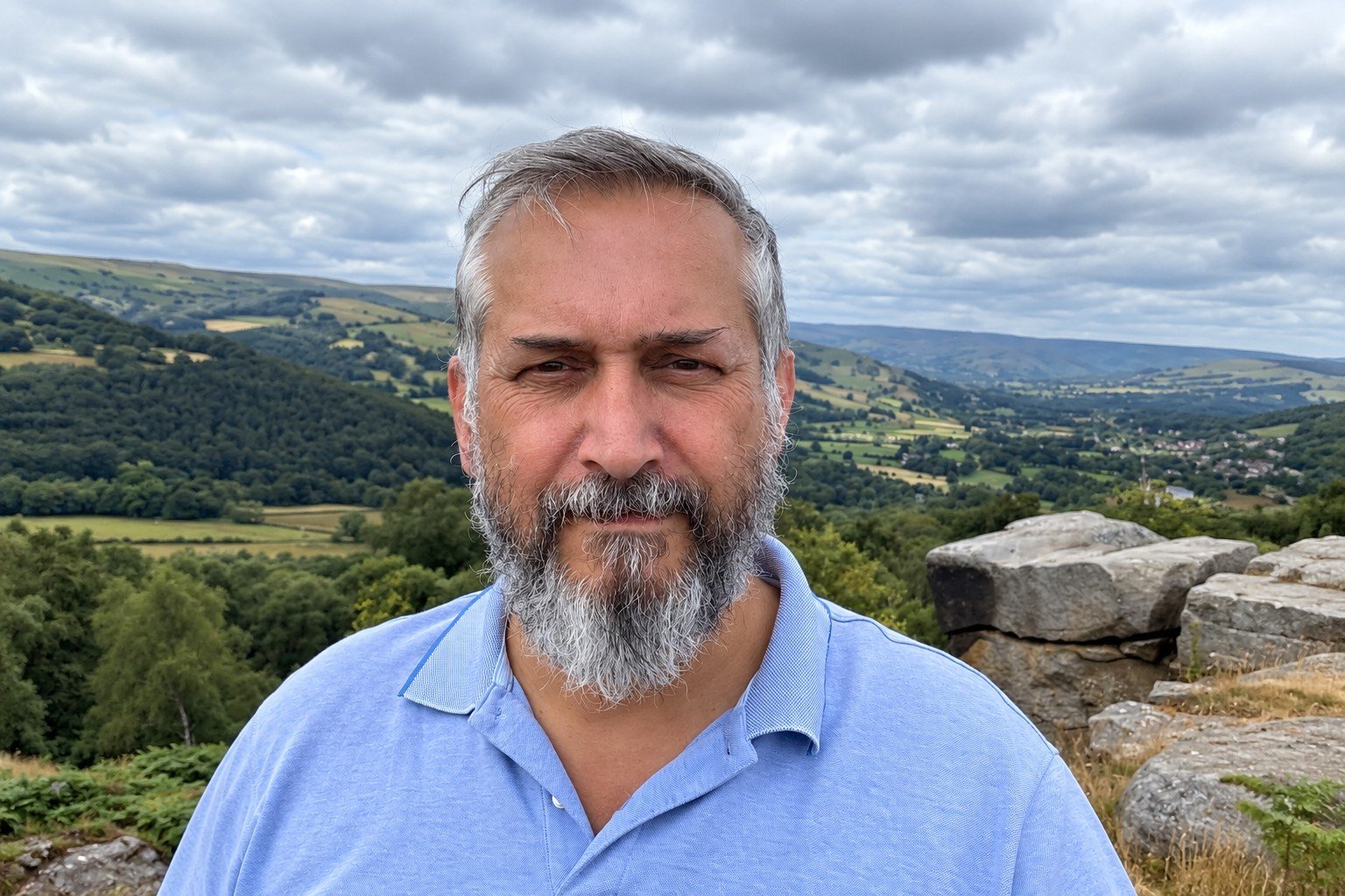 Phil Price, founder of Phil Price Business, providing friendly and practical support to independent business owners in Sheffield.